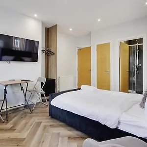  Apartment Wimbourne Road 1 United Kingdom